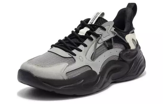 Кроссовки Surge Chunky для мужчин с низким верхом, овсяные, молочные/обсидиановые, черный 361°