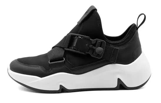 Кроссовки Tide Fun Chunky женские низкие черные Ecco