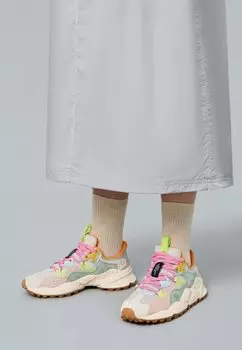 Кроссовки TIGER HILL Flower Mountain, розовый