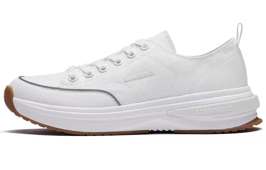 Кроссовки umbro Lifestyle Shoes Men Low-top White, слоновая кость