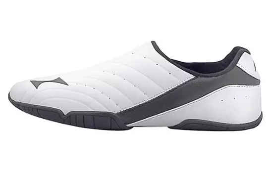 Кроссовки унисекс низкие белый Health