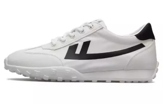 Кроссовки унисекс с низким верхом белый/черный Warrior