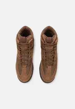 Кроссовки URBAN BREAKER 224 Lacoste, коричневый