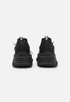 Кроссовки VAULT 1 Steve Madden, черный