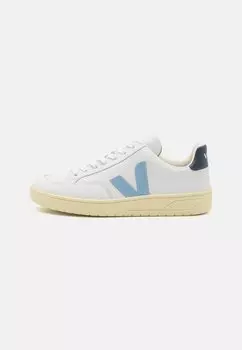 Кроссовки Veja Fair Trade Sarl, экстра-белый / сталь nautico
