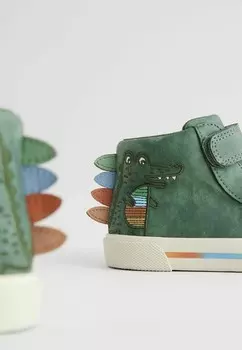 Кроссовки WIDE Next, зеленый