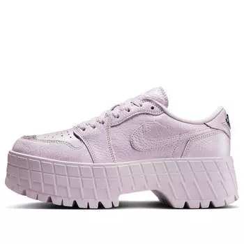 Кроссовки (WMNS) Air Jordan 1 Brooklyn Low 'Doll Metallic Silver', фиолетовый