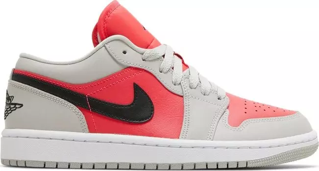 Кроссовки Wmns Air Jordan 1 Low Light Iron Ore Siren Red, красный