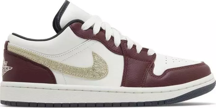 Кроссовки Wmns Air Jordan 1 Low SE 'Year of the Dragon', красный