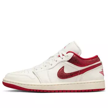 Кроссовки (WMNS) Air Jordan 1 Low SE 'Ruby', бежевый