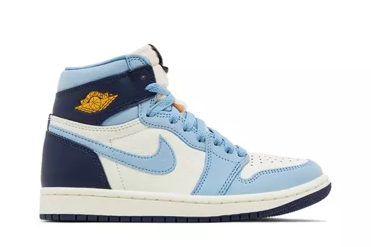 Кроссовки Wmns Air Jordan 1 Retro High OG, цвет First in Flight