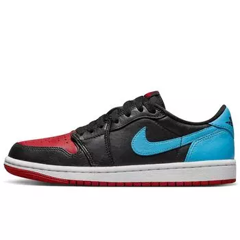 Кроссовки WMNS AIR JORDAN 1 RETRO LOW OG UNC TO CHICAGO Jordan, цвет Schwarz/Dunkles Pulverblau/Rot