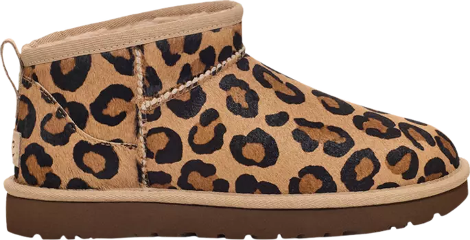 Кроссовки Wmns Classic Ultra Mini Boot 'Spotty', коричневый