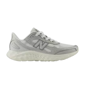 Кроссовки Wmns Fresh Foam Arishi v4 Tiralux Wide 'Silver Metallic Reflection', серый