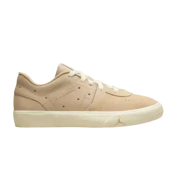 Кроссовки Wmns Jordan Series ES 'Desert Coconut Milk', желто-коричневый