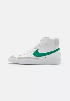 Кроссовки высокие BLAZER '77 UNISEX Nike Sportswear, цвет summit white/malachite/photon dust/white