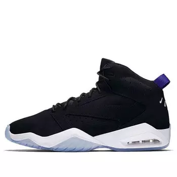 Кроссовки взлетают Air Jordan, черный