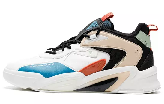 Кроссовки Xtep, белые/черные/бежевые