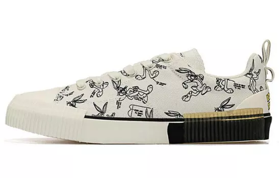 Кроссовки Xtep, бежевые/черные