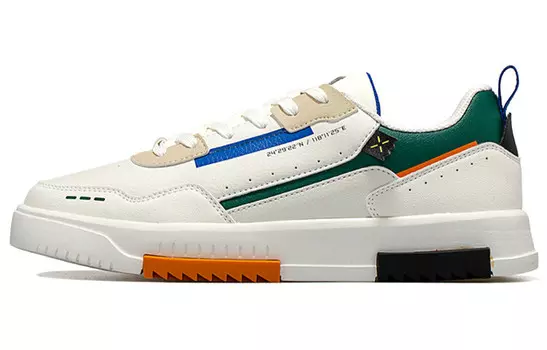 Кроссовки Xtep, бежевые/зеленые