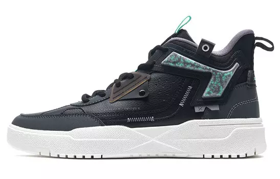 Кроссовки Xtep, черные