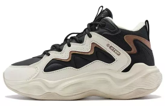 Кроссовки XTEP Lightning 3.0 Lifestyle Shoes Women's Low-top Black/Tea White/Hazelnut Brown, черный/коричневый