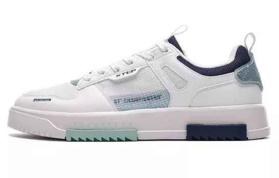 Кроссовки Xtep, рис/орхидея/ясень