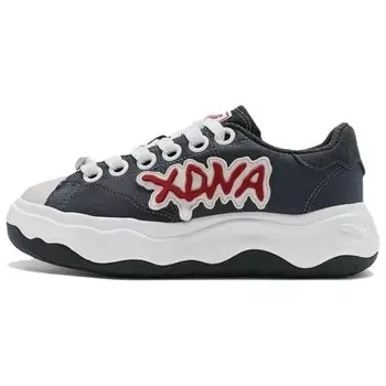 Кроссовки XTEP Skateboarding Shoes Women's Low-top Charcoal Gray, серый