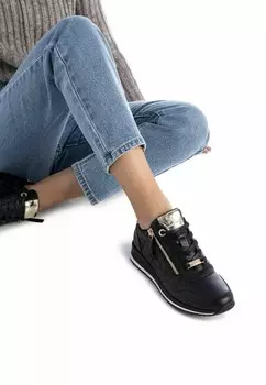 Кроссовки XTI, черный