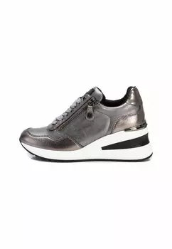 Кроссовки XTI, черный