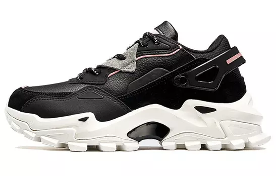 Кроссовки женские Chunky Low-top черного цвета Xtep