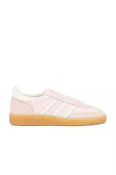 Кроссовки женские Handball Spezial Adidas Originals, цвет Sandy Pink, Off White, & Gum