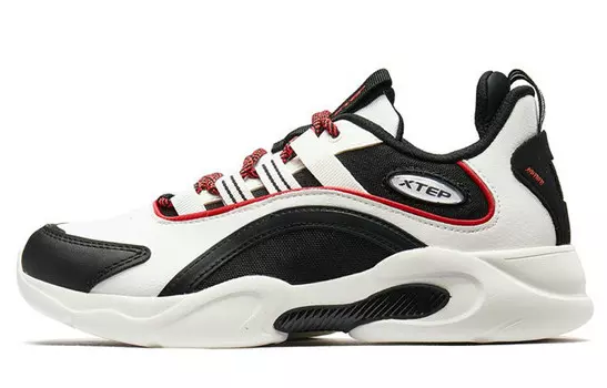 Кроссовки женские Lifestyle Low-top белые/черные Xtep