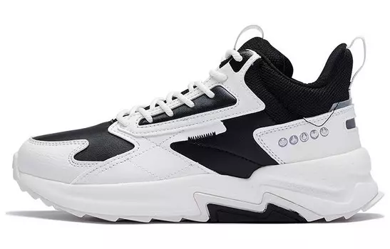 Кроссовки женские Lifestyle Mid-Top черного/белого цвета 361°