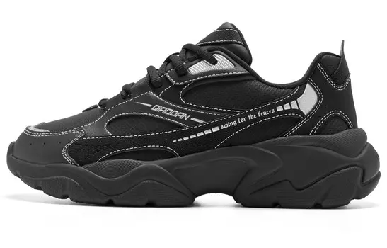 Кроссовки женские Lifestyle с низким верхом, цвет черный/серебристый Qiaodan