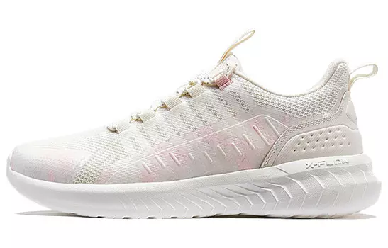 Кроссовки женские низкие бежевые Xtep