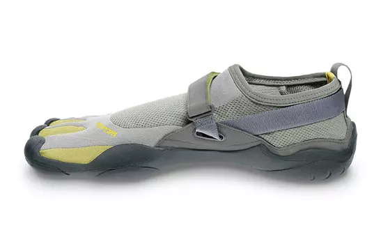 Кроссовки женские низкие серые Vibram