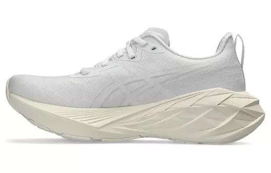 Кроссовки женские Novablast 4 с низким верхом серо-белый Asics