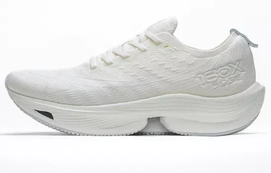 Кроссовки женские Racing 160X5.0SE Low-top Sail White Xtep