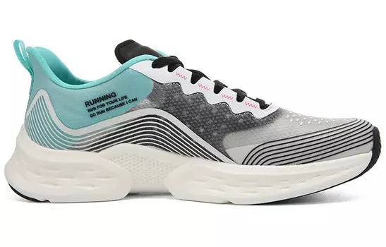 Кроссовки женские с низким верхом