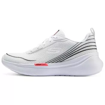 Кроссовки женские с низким верхом белого цвета Skechers