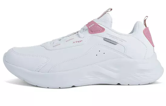 Кроссовки женские с низким верхом белого цвета Xtep