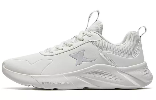 Кроссовки женские с низким верхом белого цвета Xtep