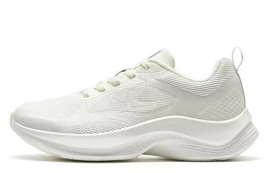 Кроссовки женские с низким верхом белого цвета Xtep