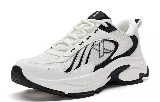 Кроссовки женские с низким верхом белые/черные Xtep