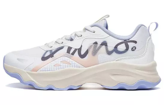 Кроссовки женские с низким верхом белые/черные Xtep