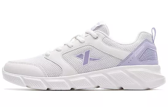 Кроссовки женские с низким верхом белые/фиолетовые Xtep