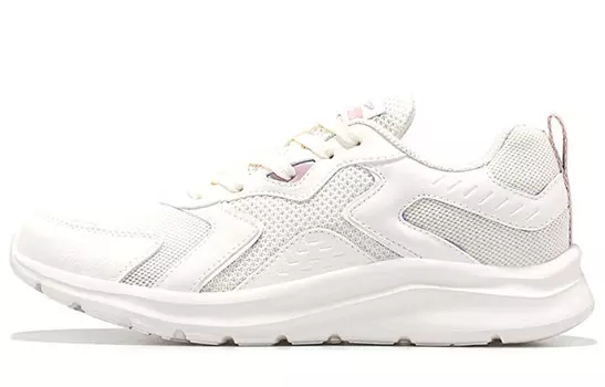 Кроссовки женские с низким верхом, белые/пудровые Xtep