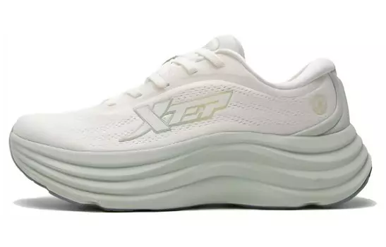 Кроссовки женские с низким верхом белые/зеленые Xtep