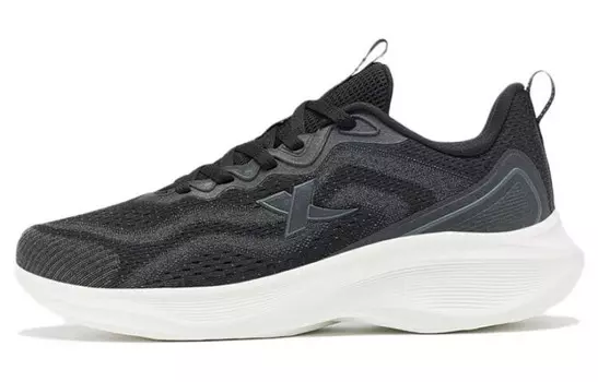 Кроссовки женские с низким верхом, черные/белые Xtep